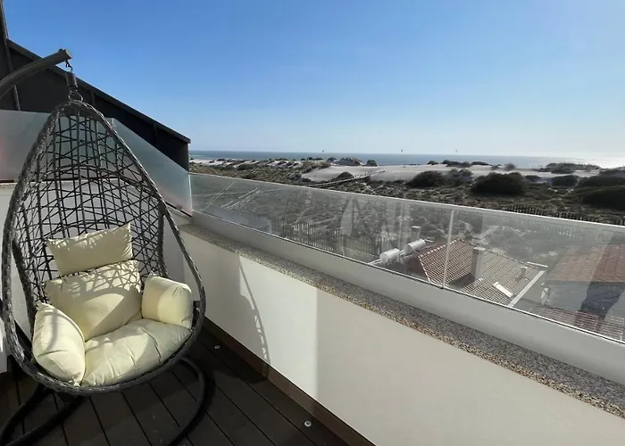 Casa Alegria Deluxe By Sweet Aveiro Lägenhet